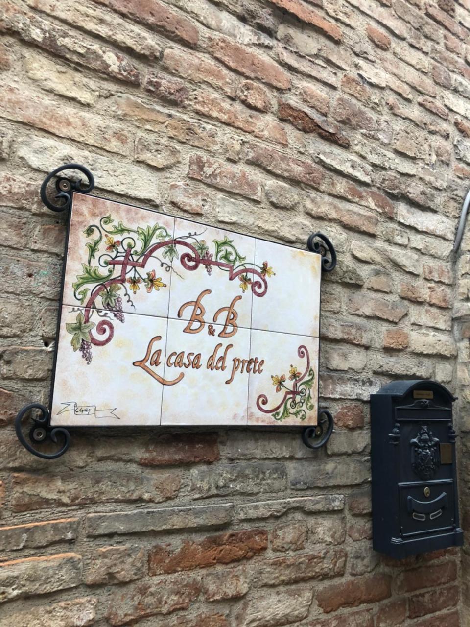 B&B La Casa Del Prete Ripatransone Exterior photo