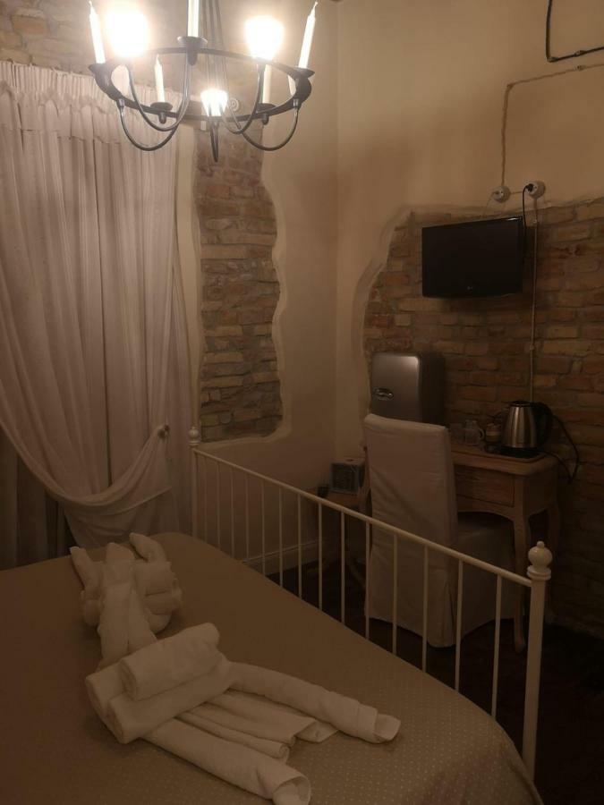 B&B La Casa Del Prete Ripatransone Exterior photo